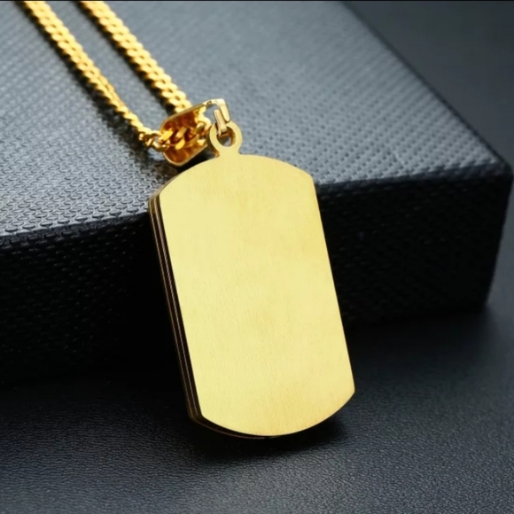 NEW Gold Plated Crucifix Prayer Pendant - Picture 3 of 5